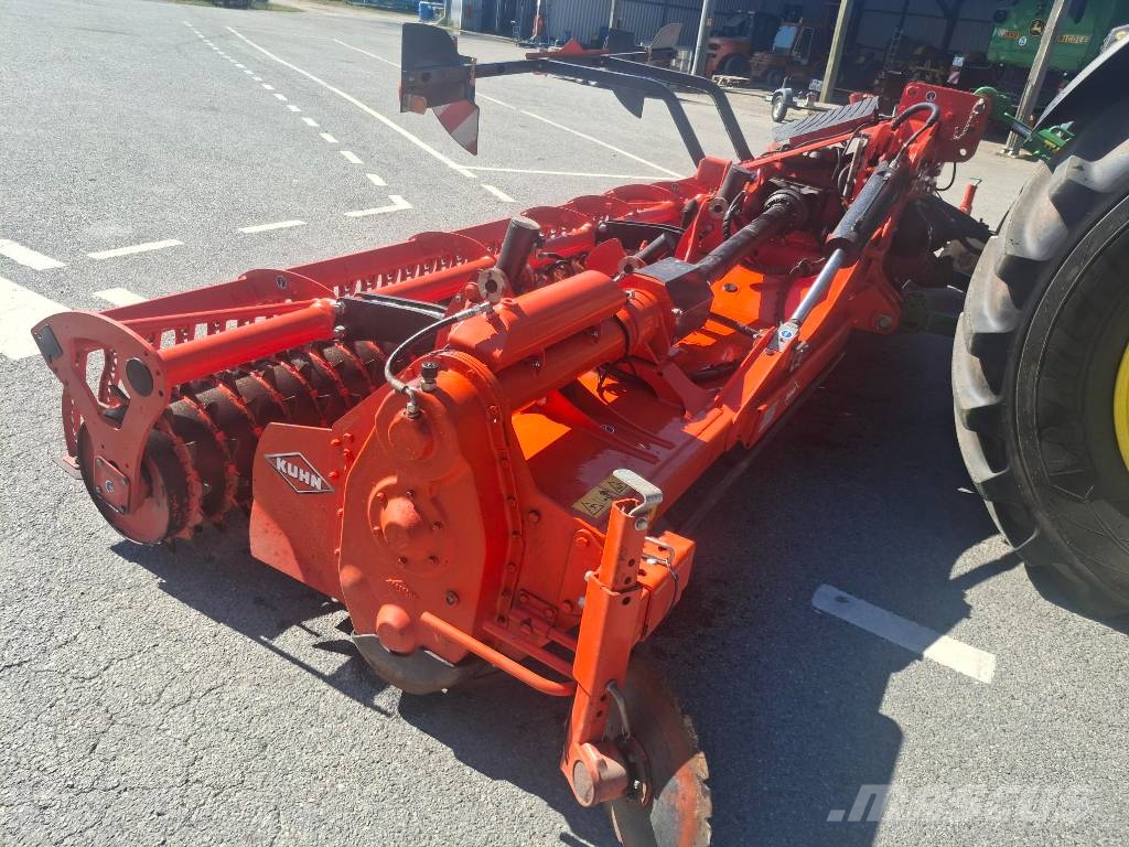 Kuhn EL402R-600 الكاسحات وقلابات التربة ذات المحركات