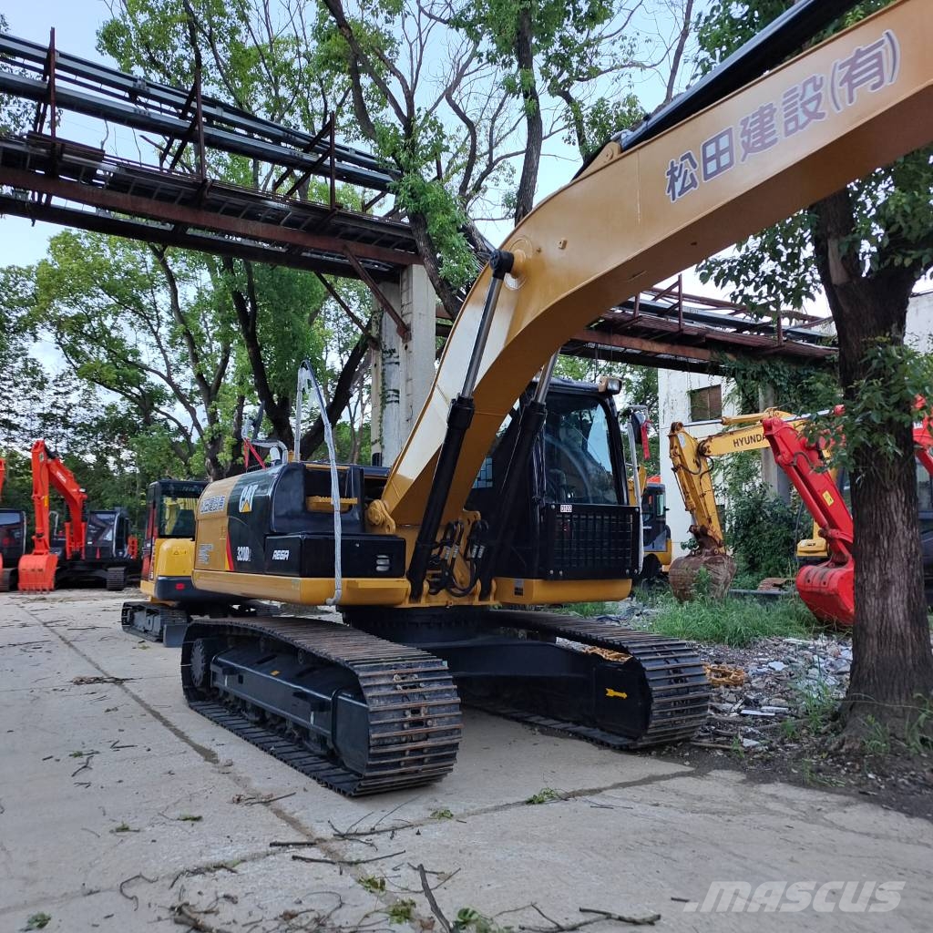 CAT 320 D - 28th Anniversary Promotion Price Crawler excavators