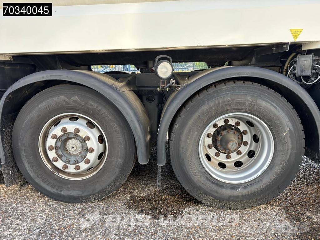Scania P310 6X2 LAG 21.900 liter Fuel tanker 5 compartmen Motrici cisterna