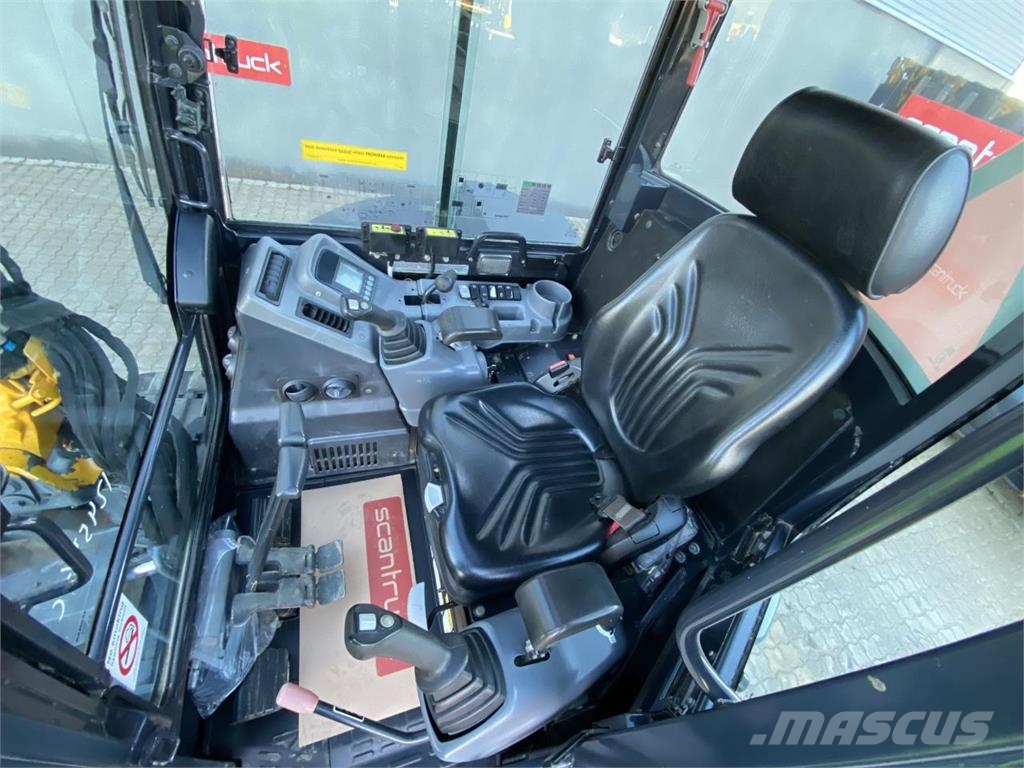 Yanmar VIO50-6 حفارات بعجل