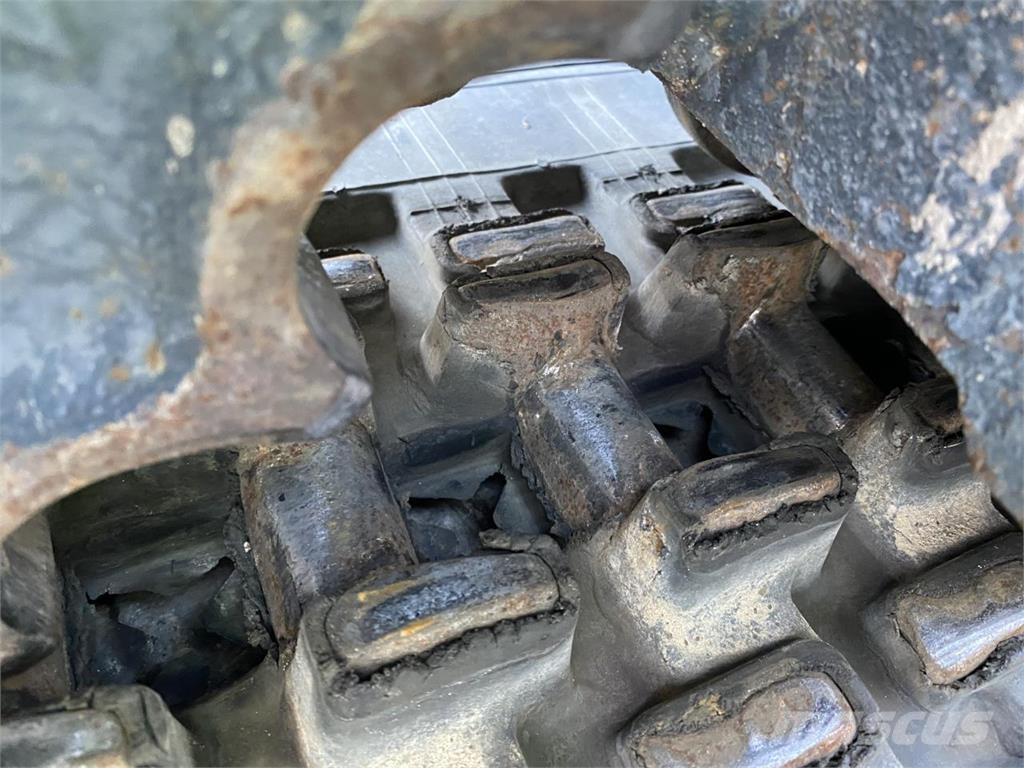 Yanmar VIO50-6 حفارات بعجل