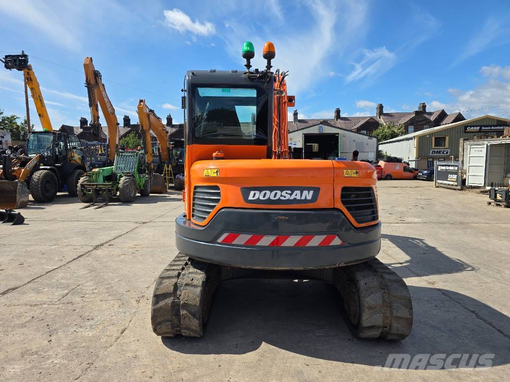 Doosan DX 85 R-3 Midigravere 7 - 12t