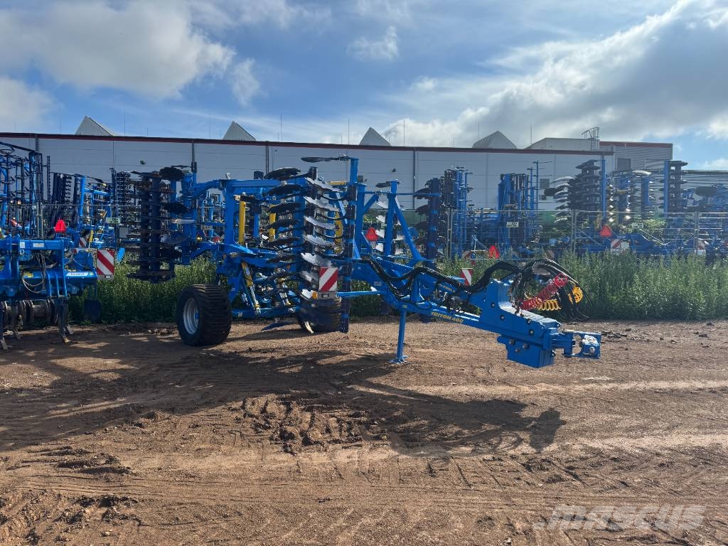 Farmet Triton 400 PS المحراث الحفار