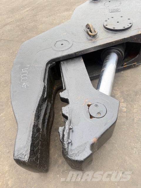 Rammer RB 42 Pulveriser (Demolition Crusher ) 4000 kg Trituradoras