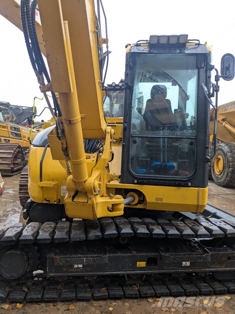 Komatsu PC 88 MR-11 Excavadoras de cadenas