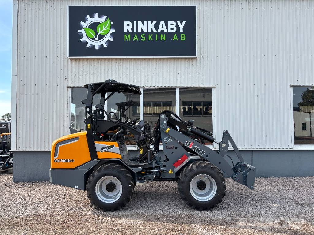 GiANT G2700 HD + Väikelaadurid