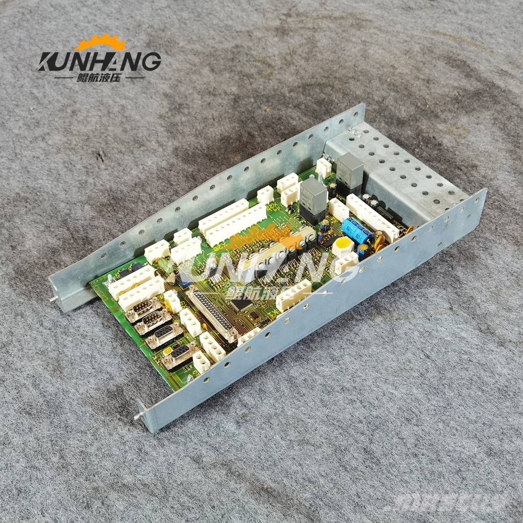 Liebherr R954 R964 R974 R906 R922 R924 Fuse Block 110042421 Transmissão