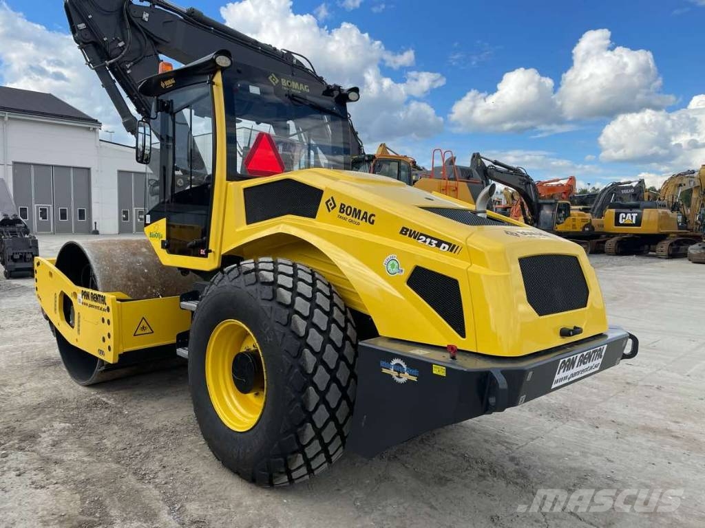 Bomag BW213D-5 Uthyres/For Rental Yksivalssijyrät
