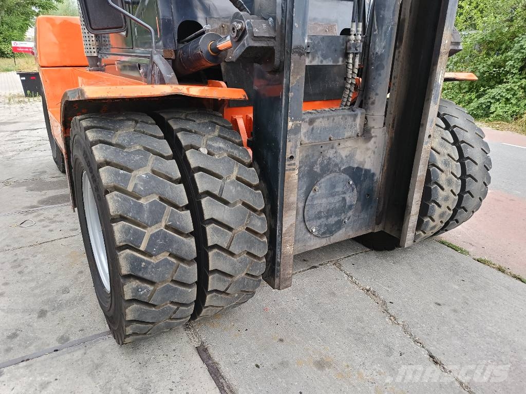 Doosan D 160 S-5 16 ton heftruck forklift stapler Diesel Trucker