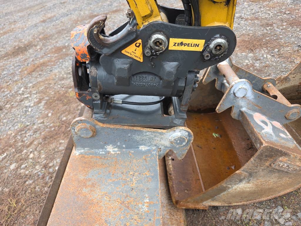 CAT 301.8 Mini excavators < 7t