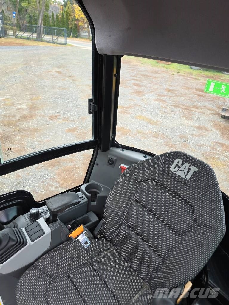 CAT 301.8 Mini excavators < 7t