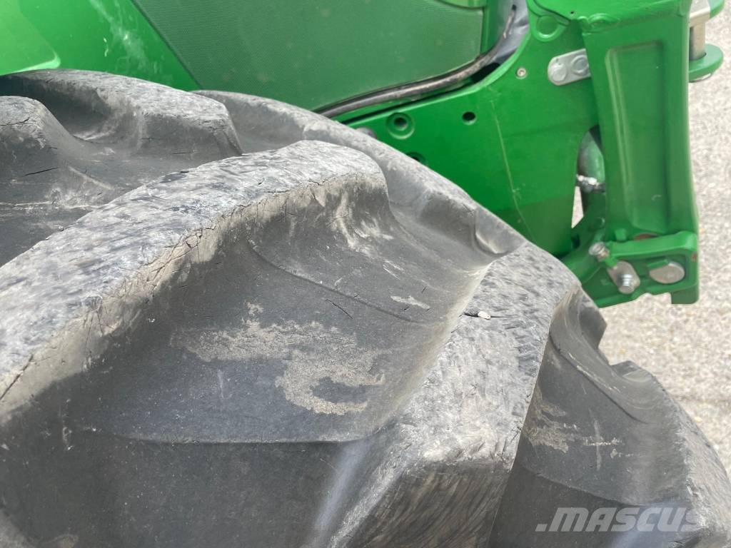 John Deere 6R 215 Tracteur