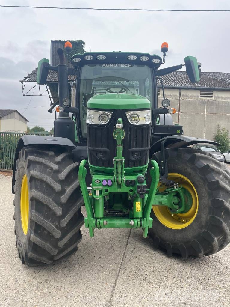 John Deere 6R 215 Tracteur