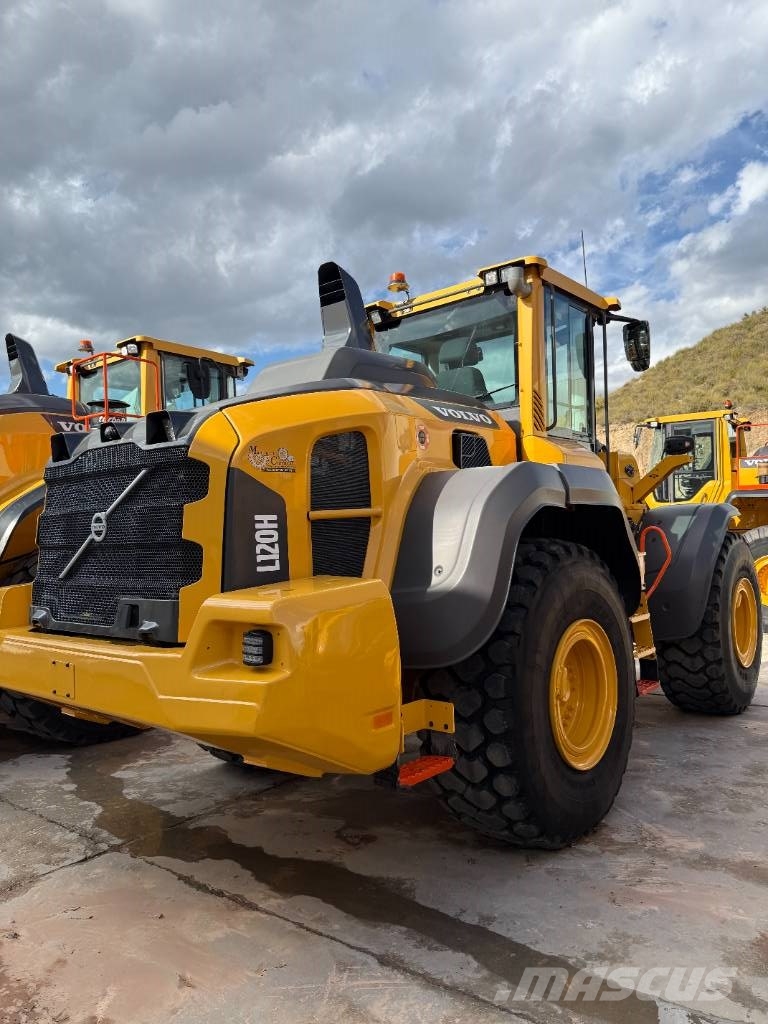 Volvo L 120 H Incarcator pe pneuri