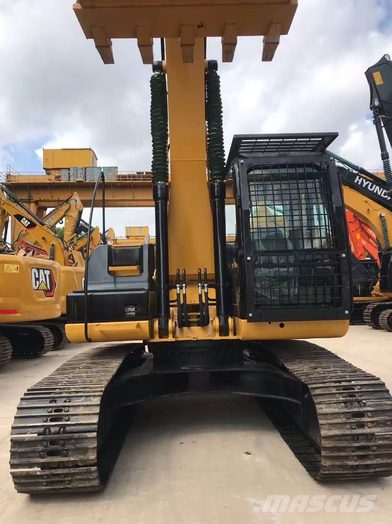 CAT 320D2L Gravemaskiner på larvebånd