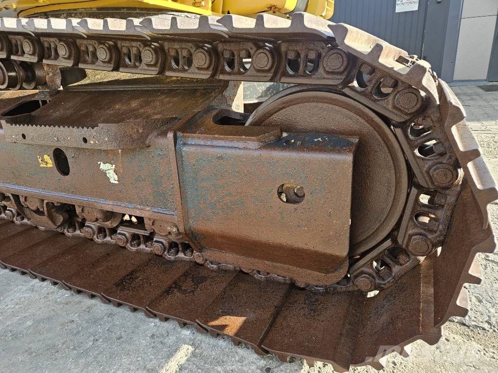Komatsu PC 210 LC-11 Escavadoras de rastos