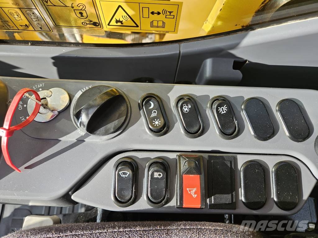 Komatsu PC 210 LC-11 Escavadoras de rastos