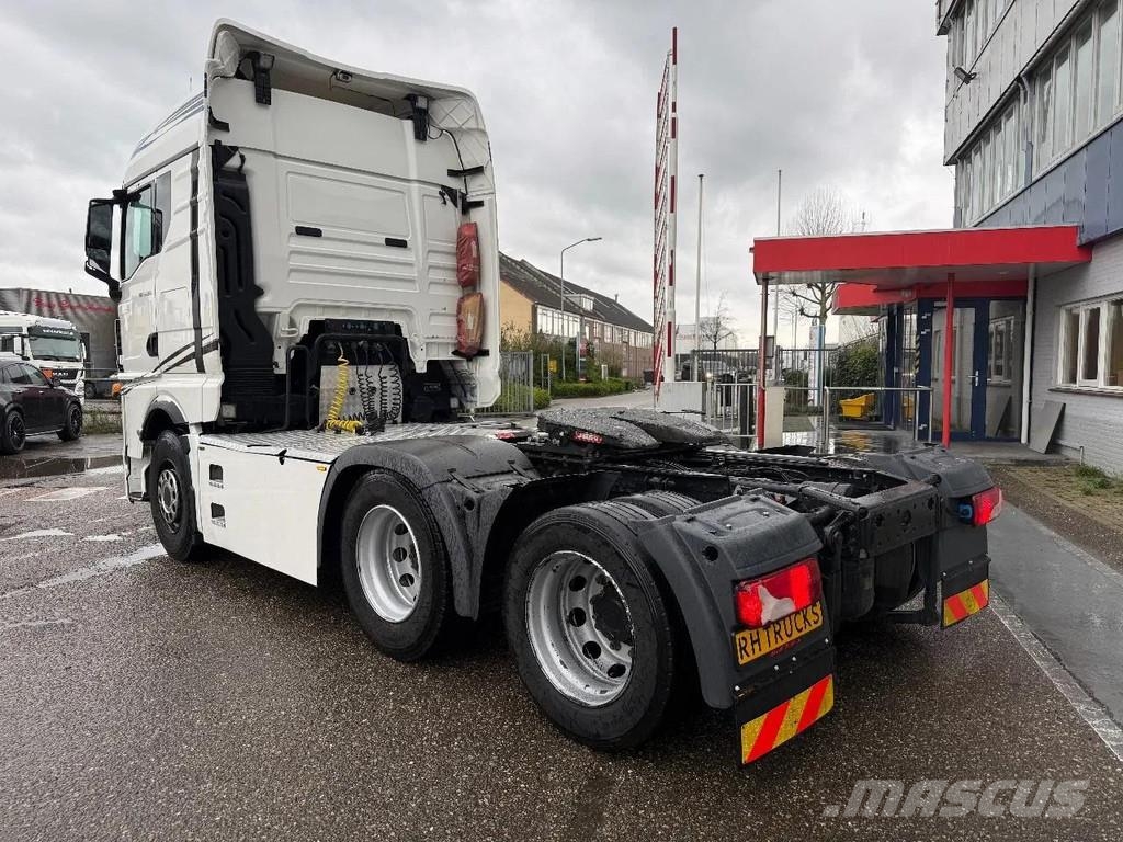 MAN TGX 26.510 6X2 EURO 6 + SLIDING DISH Ťahače