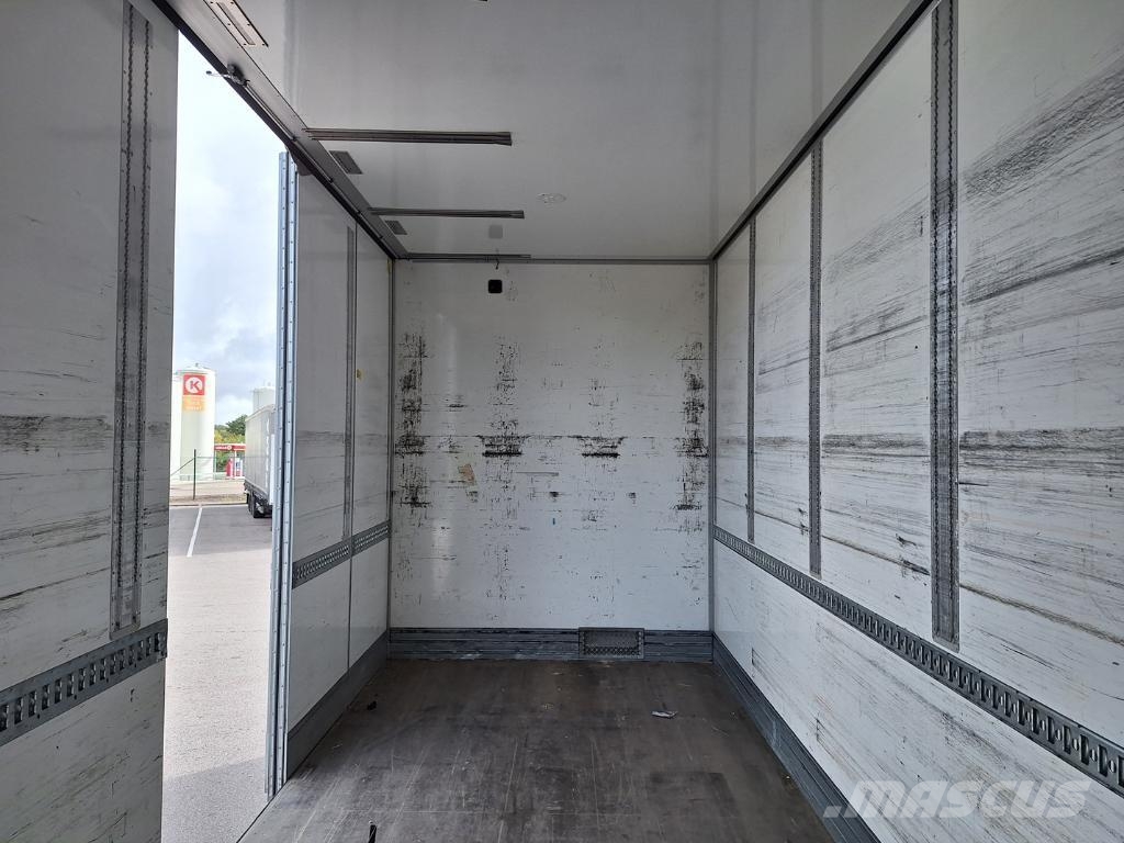 Volvo Vehicle Rigid 6x2-2 box full side opening Tovornjaki zabojniki