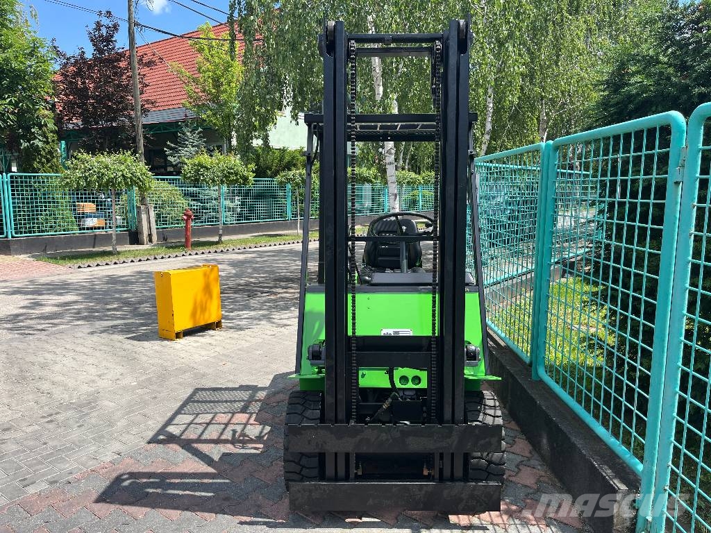 Komatsu FD18H-14 V-4194 IO Camiones diesel