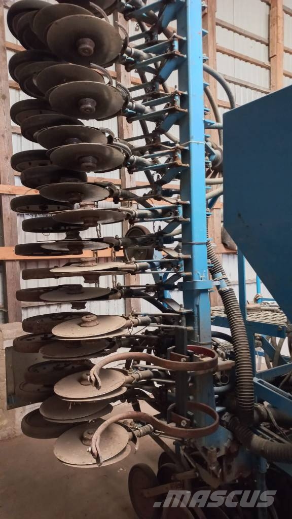 Lemken Solitair 9/600 K A DS Mechanické sejačky