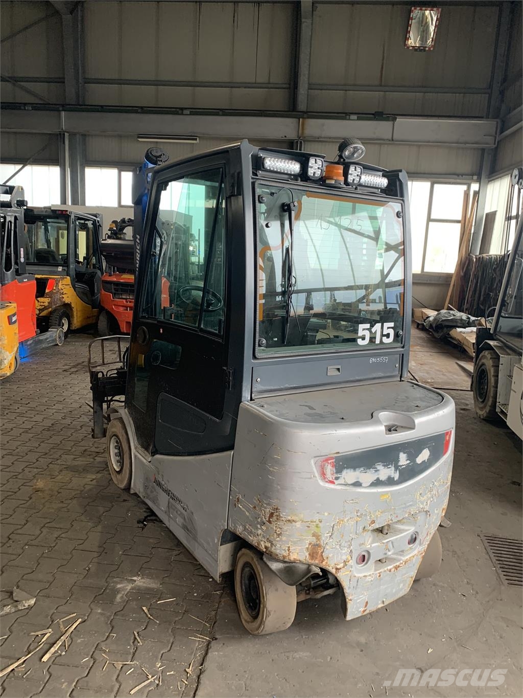 Jungheinrich EFG 425 شاحنات ذات رافعات شوكية تعمل بالكهرباء