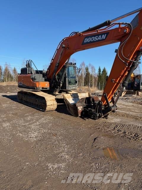 Doosan DX300 LC-7 Crawler excavators