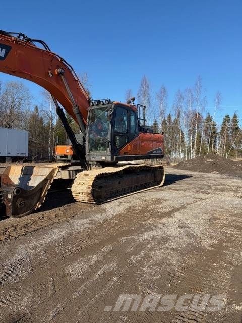 Doosan DX300 LC-7 Crawler excavators