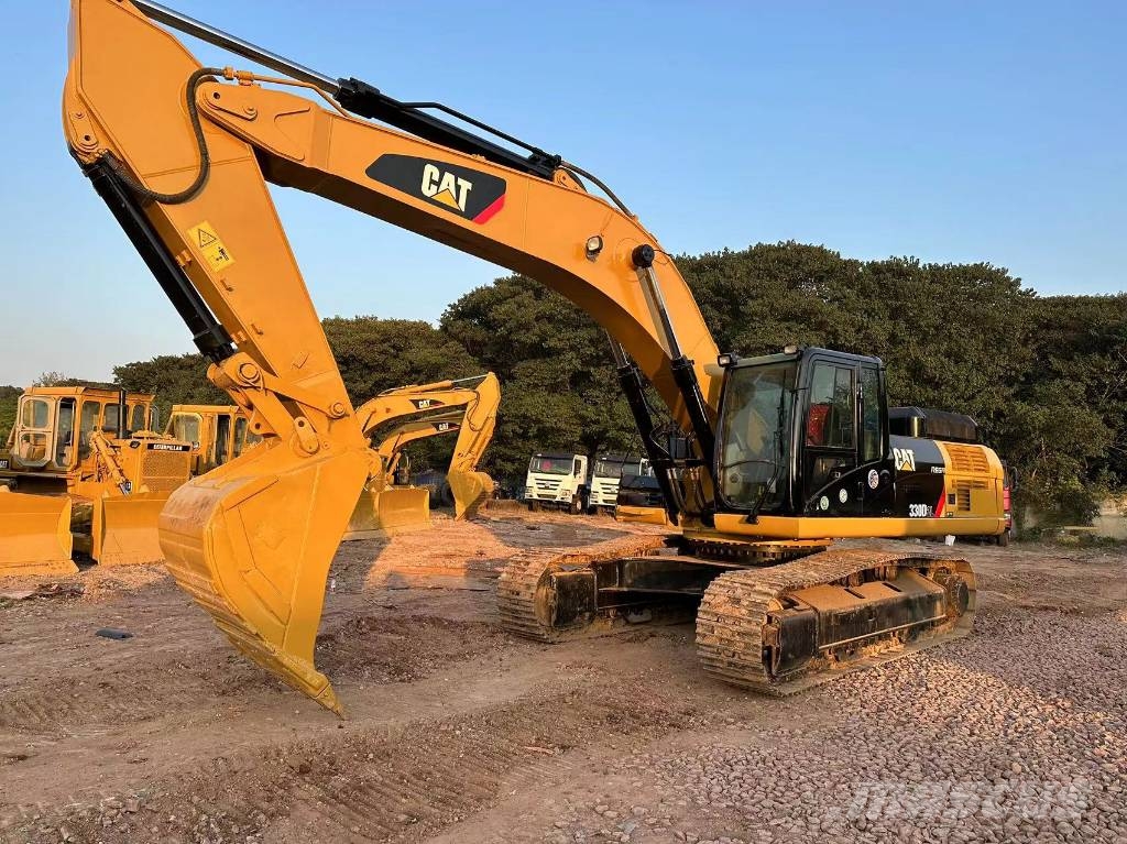 CAT 330D used CAT 330 Lánctalpas kotrók
