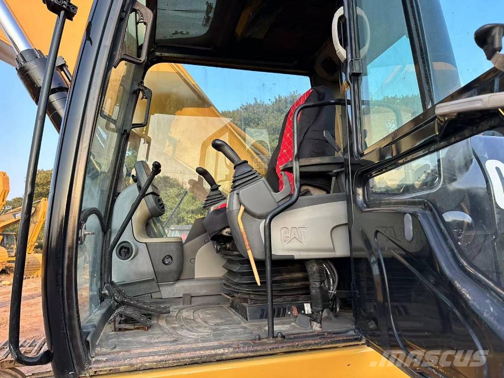 CAT 330D used CAT 330 Lánctalpas kotrók