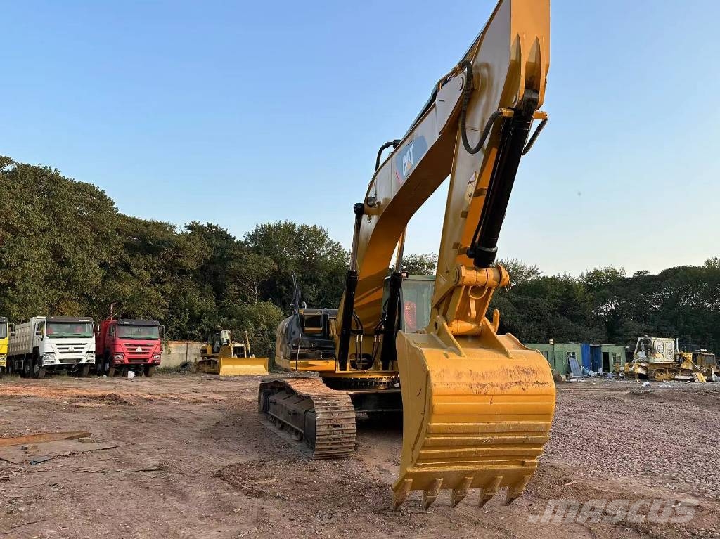 CAT 330D used CAT 330 Lánctalpas kotrók