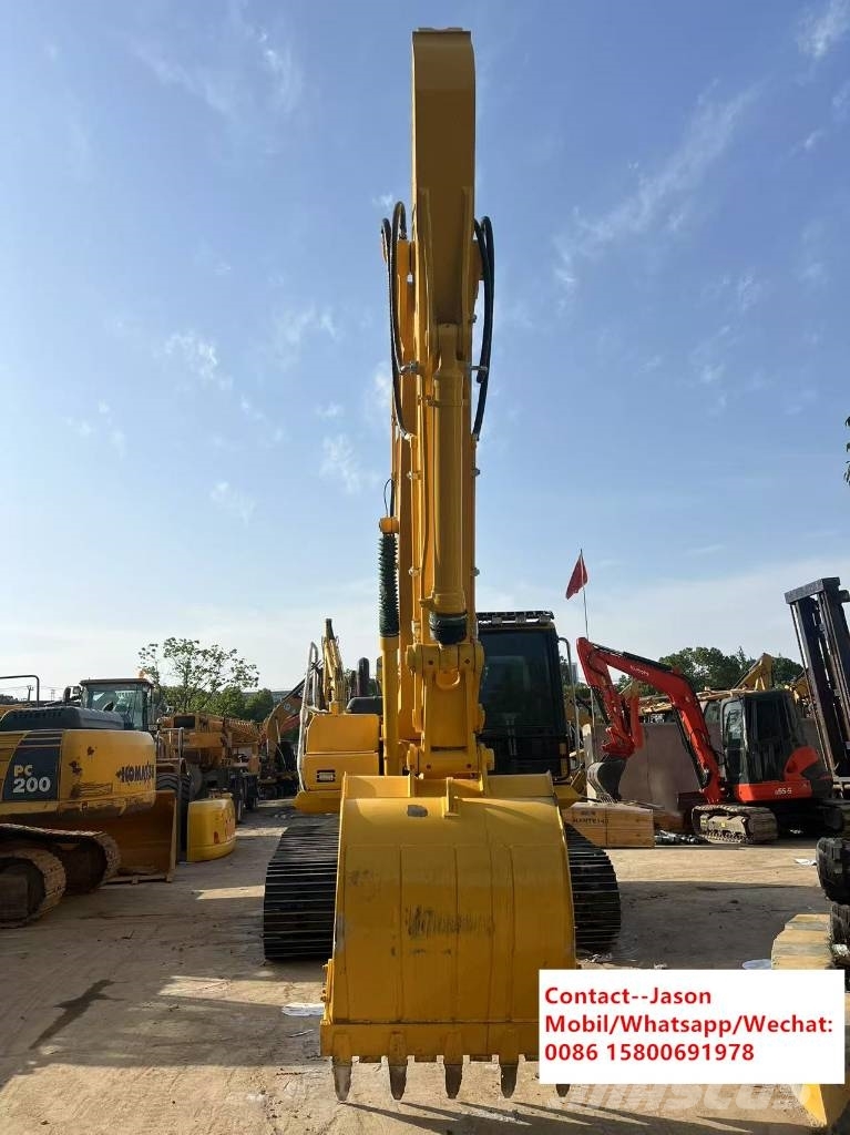 Komatsu PC 220-8 Εκσκαφείς με ερπύστριες