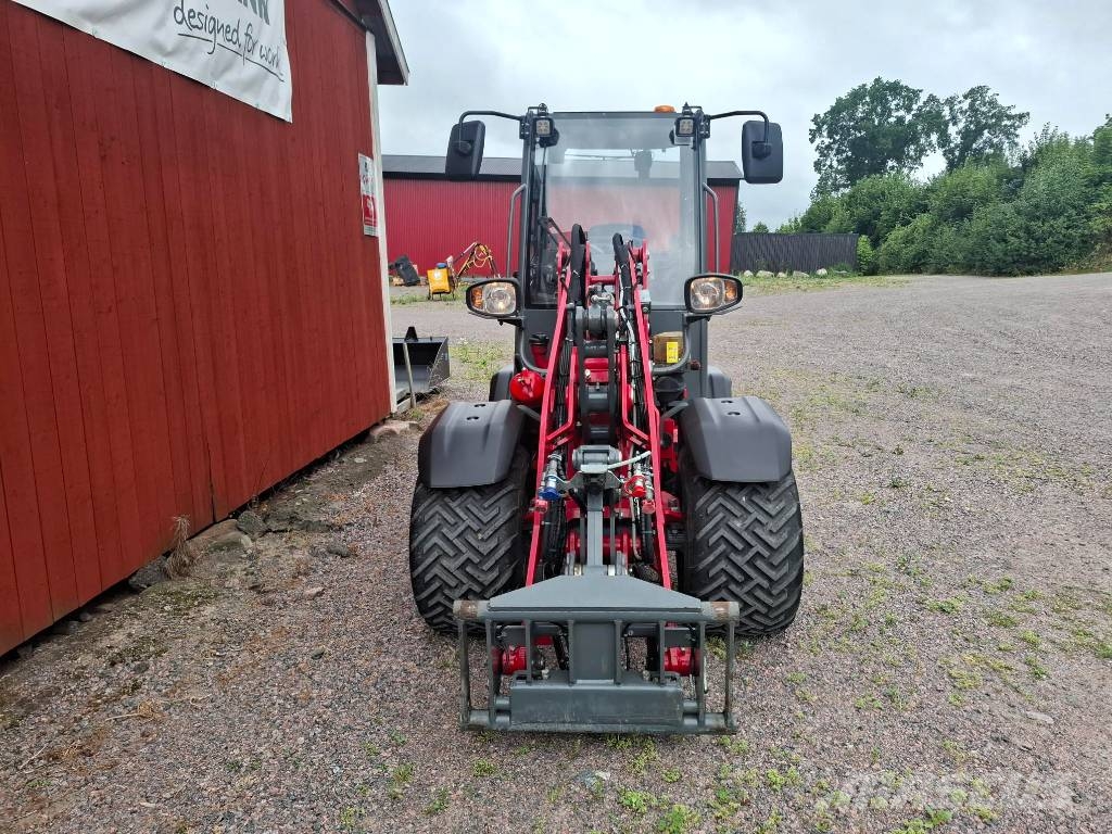 Weidemann 1390 Mini krautuvai