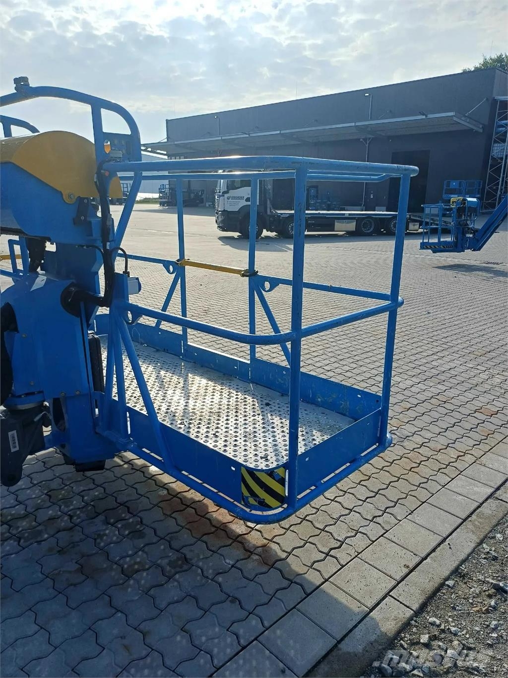 Magni DAB 28 RT Zglobne podizne platforme