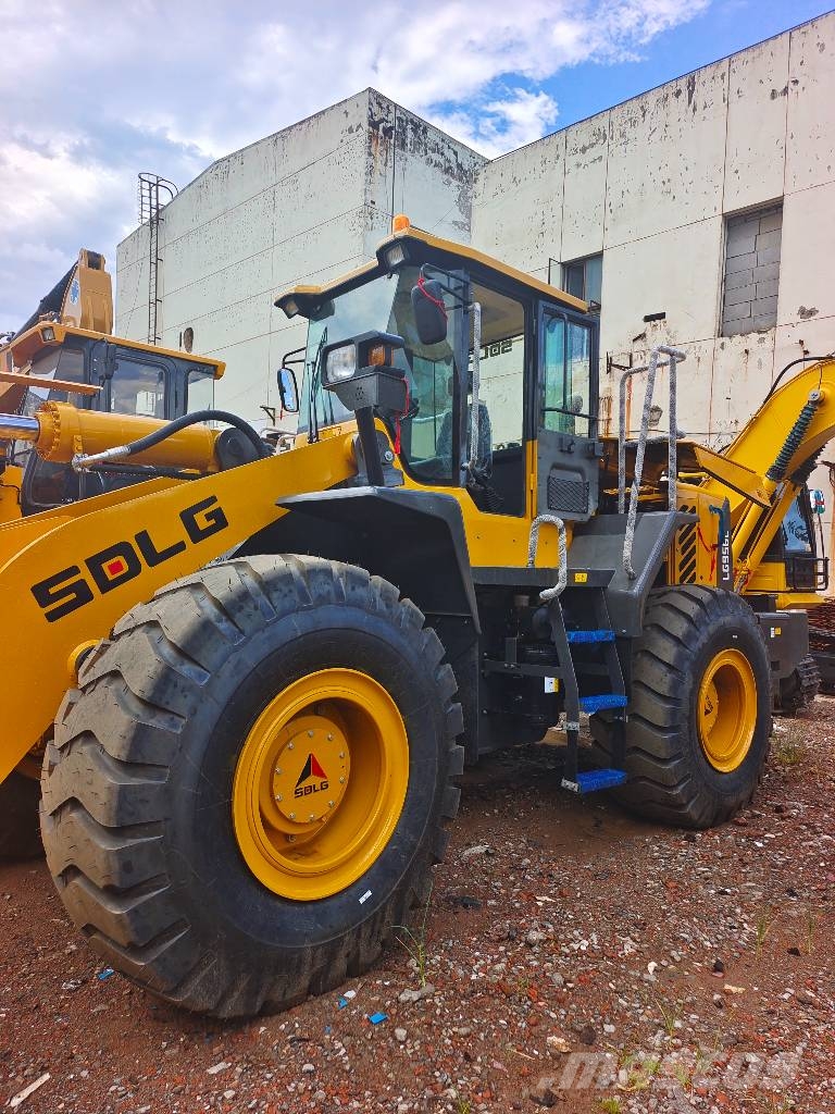 SDLG 956L with Powerful Engine in Stock on Sale Φορτωτές με λάστιχα (Τροχοφόροι)