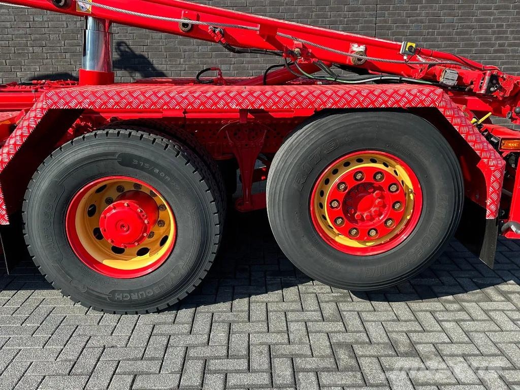 Mercedes-Benz Arocs 3253 L ENA 8X2/4 HMF2820 KRAAN / KRAN/ CRANE Camiones grúa