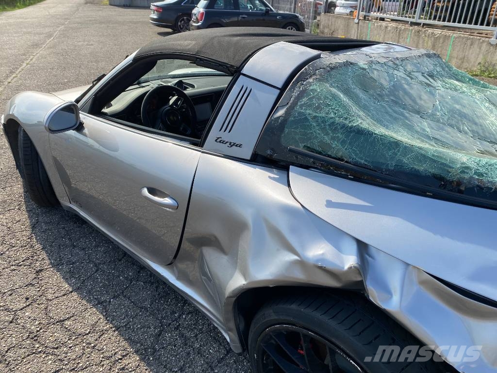 Porsche 911/991 TARGA 3.0GTS 450 Carte Grise Française Osobní vozy