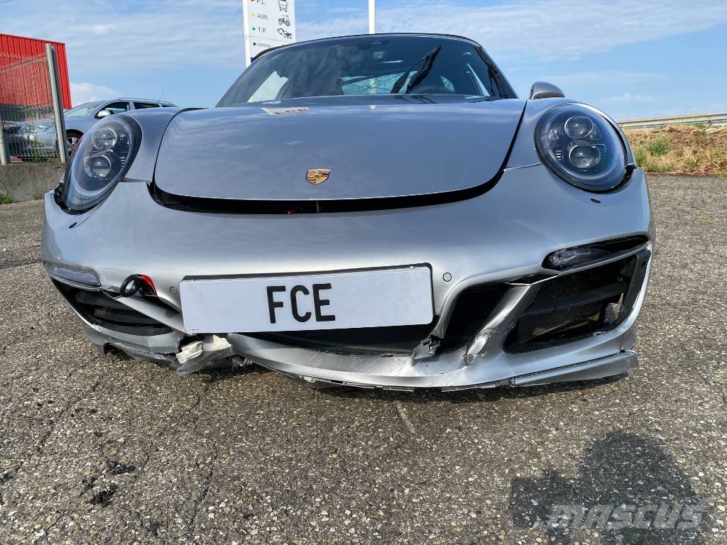 Porsche 911/991 TARGA 3.0GTS 450 Carte Grise Française Osobní vozy