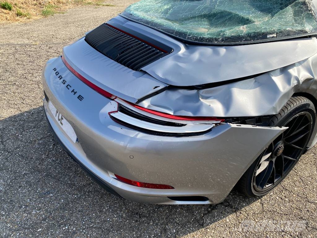 Porsche 911/991 TARGA 3.0GTS 450 Carte Grise Française Osobní vozy
