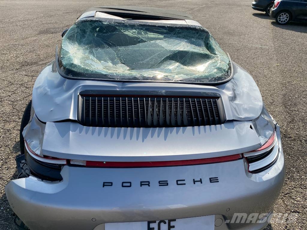 Porsche 911/991 TARGA 3.0GTS 450 Carte Grise Française Osobní vozy