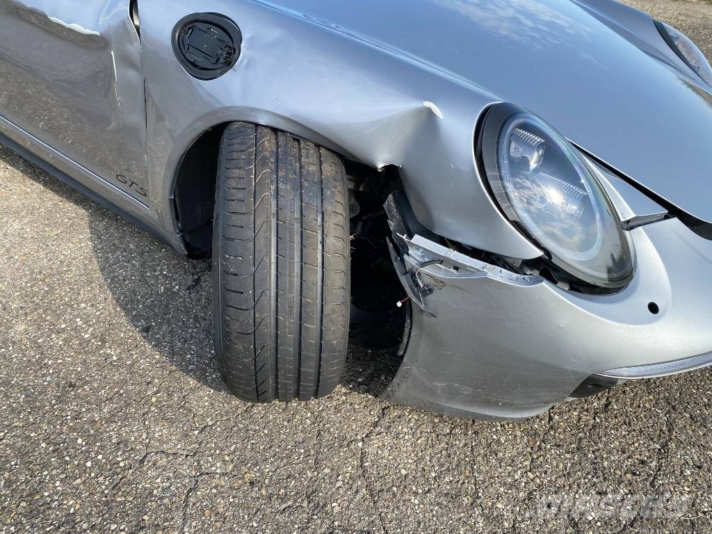 Porsche 911/991 TARGA 3.0GTS 450 Carte Grise Française Osobní vozy