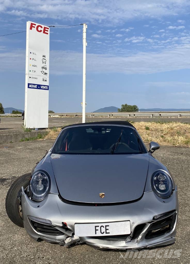 Porsche 911/991 TARGA 3.0GTS 450 Carte Grise Française Osobní vozy