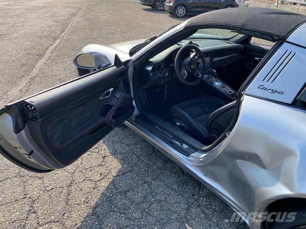 Porsche 911/991 TARGA 3.0GTS 450 Carte Grise Française Osobní vozy