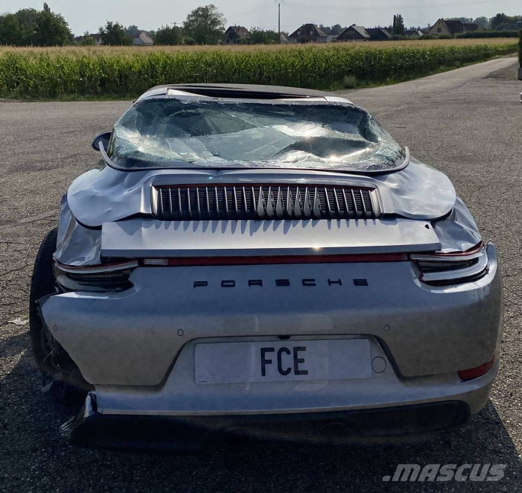 Porsche 911/991 TARGA 3.0GTS 450 Carte Grise Française Osobní vozy