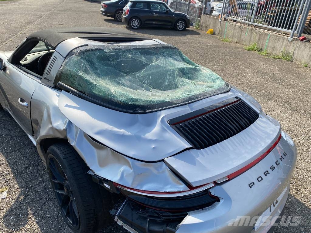 Porsche 911/991 TARGA 3.0GTS 450 Carte Grise Française Osobní vozy