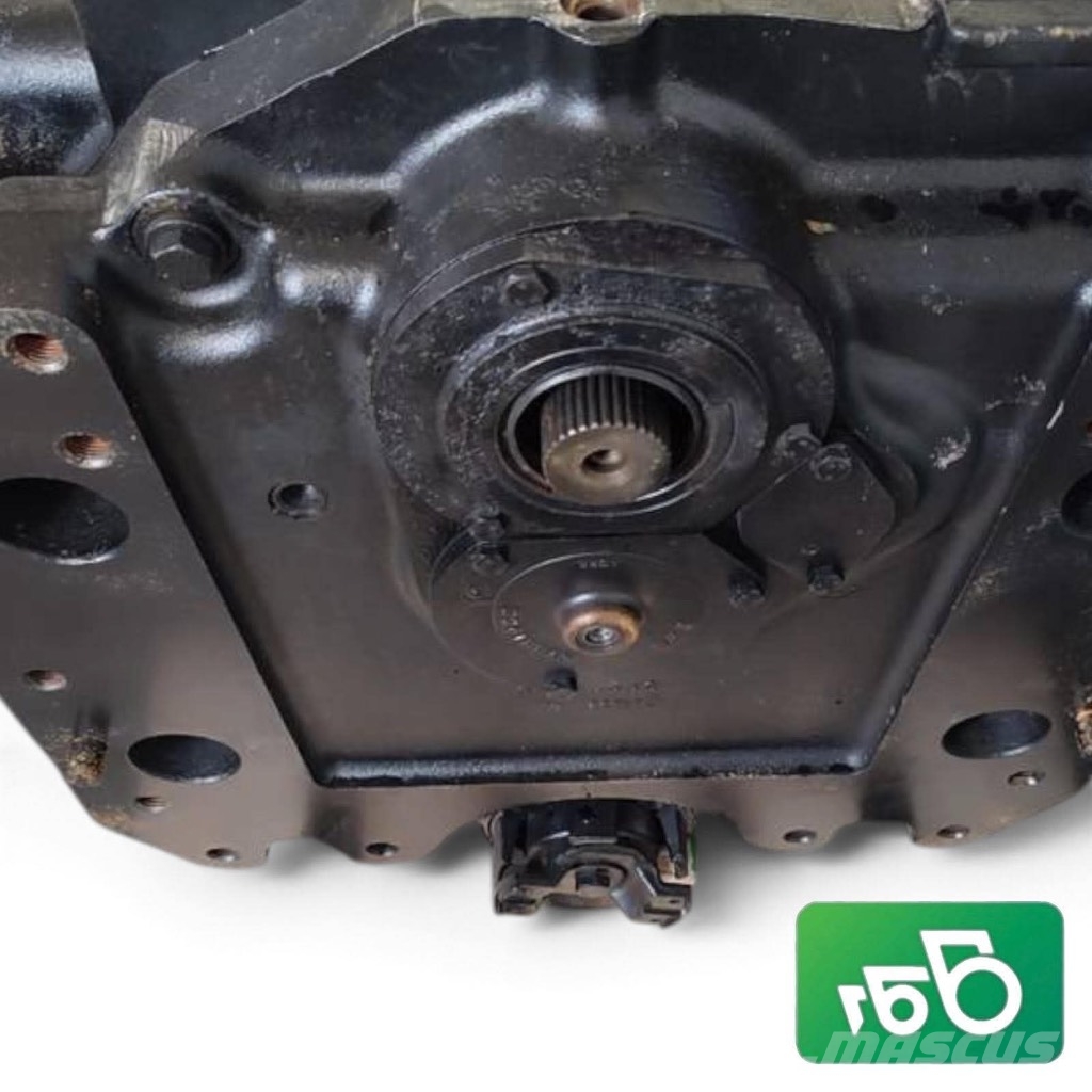 New Holland T8.360 Transmission 84141370 Коробка передач