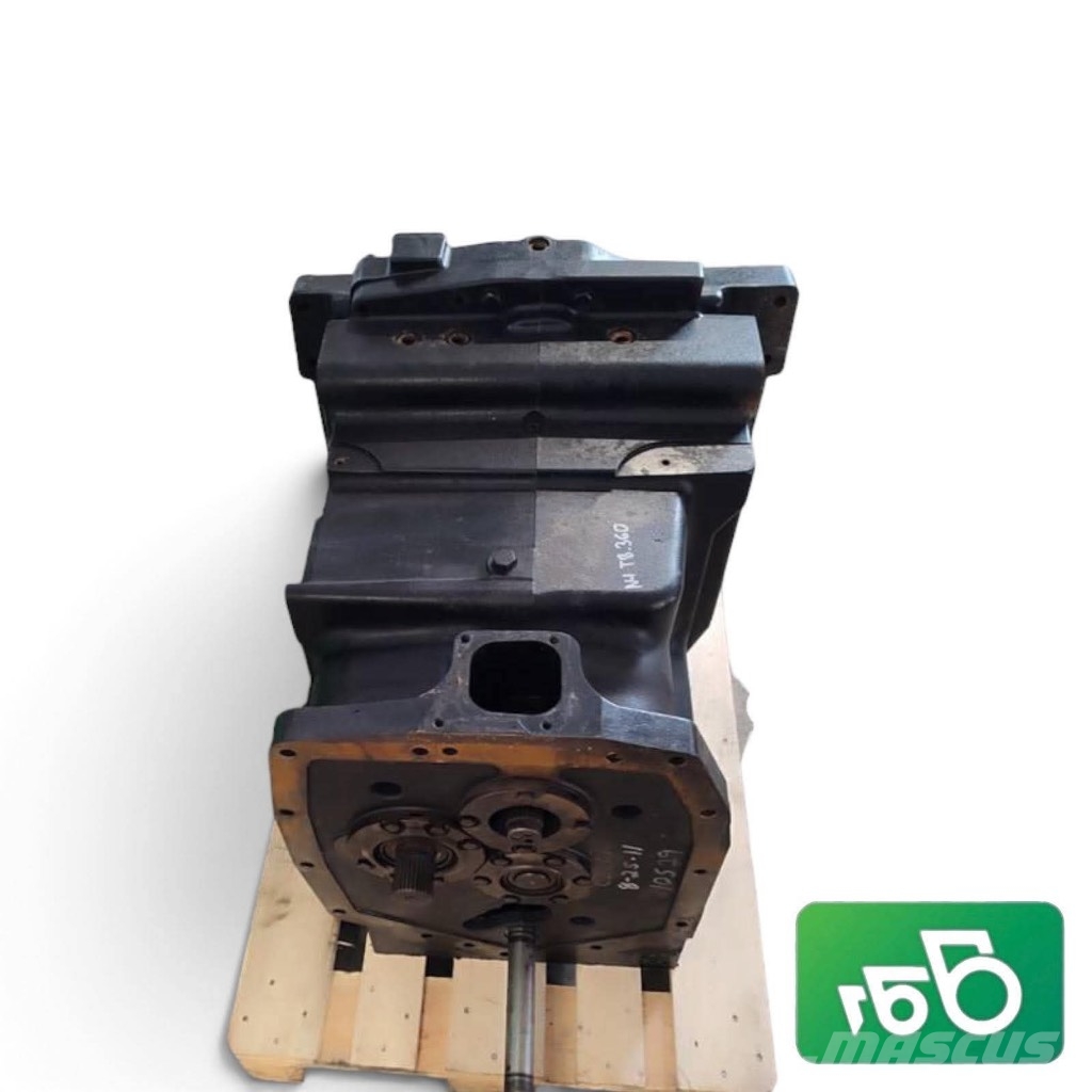 New Holland T8.360 Transmission 84141370 Коробка передач