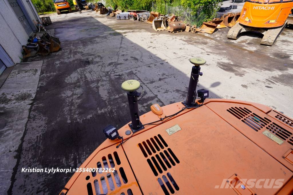 Doosan DX235LCR LEICA 3D JA ROTOTILT Escavadoras de rastos