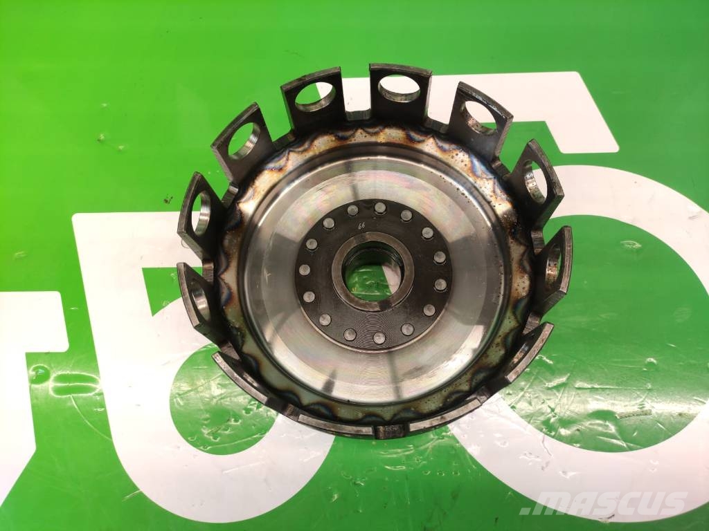 Fendt 818 Sprocket Basket Housing ZP 2094314019 Gearbox Chassis