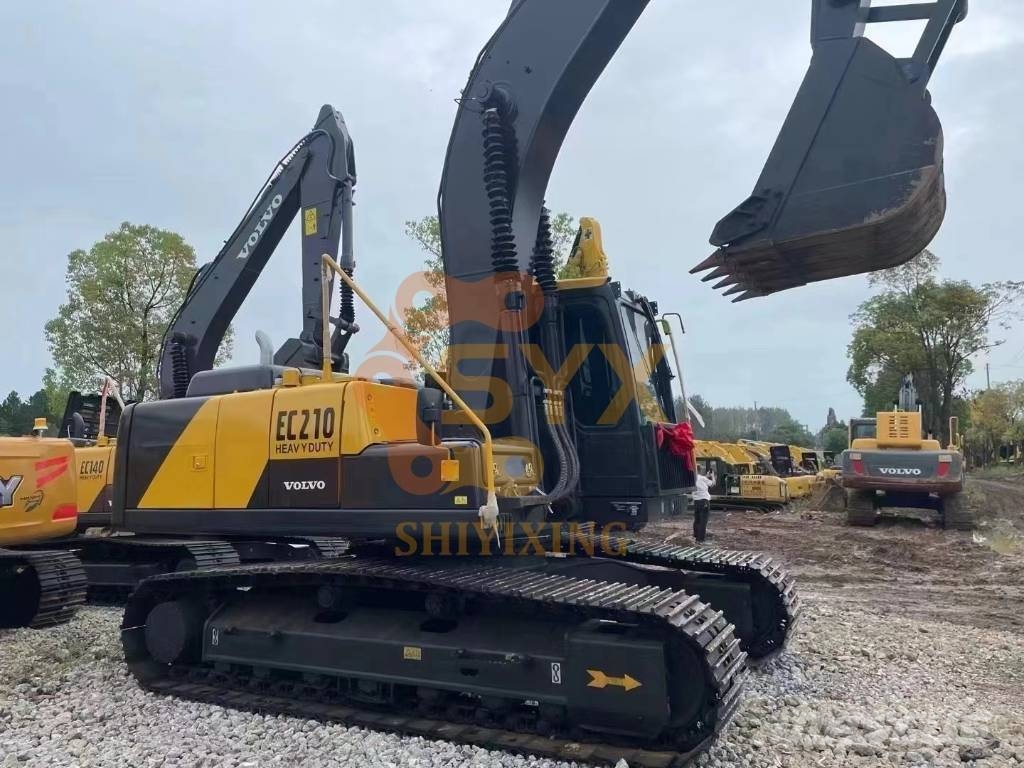 Volvo EC 210D Gravemaskiner på larvebånd